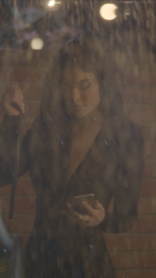 Illustration for article titled Kylie Jenner Appeared in a PARTYNEXTDOOR Music Video to Plug Her Lip Kit